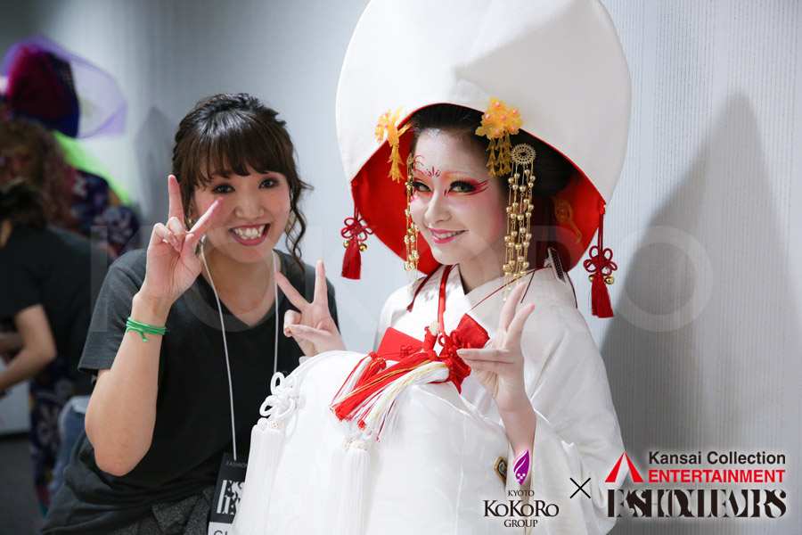 関西コレクション狐の嫁入り