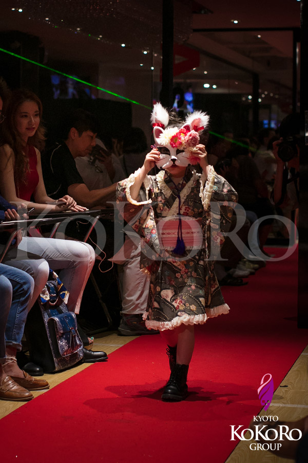 狐の嫁入り上羽絵惣