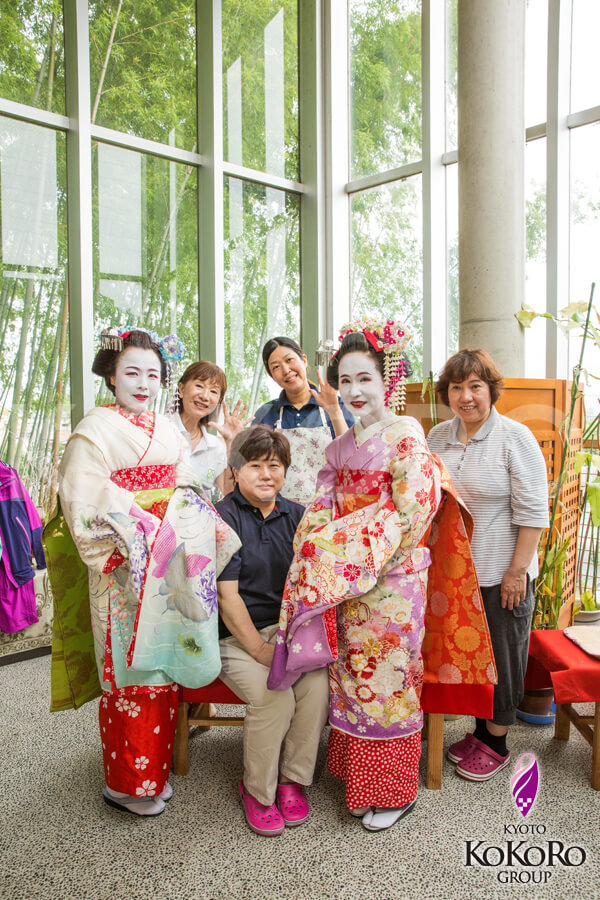 舞妓体験　ボランティア