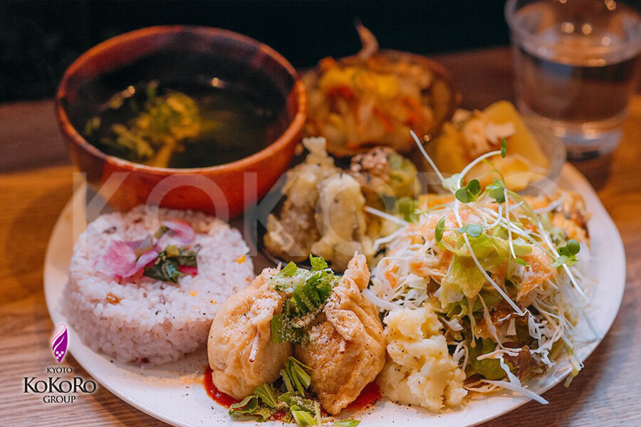 京都　岡崎　カフェ